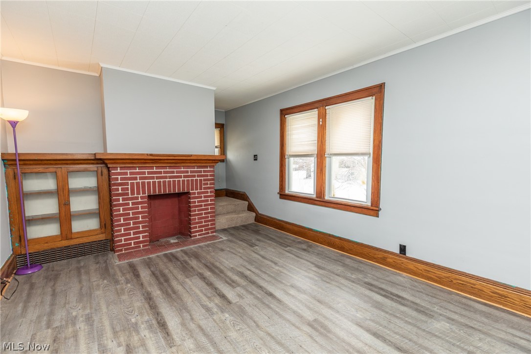 952 Dan Street Akron, OH 44310 - Photo 6 of 34 Gallery Image 6