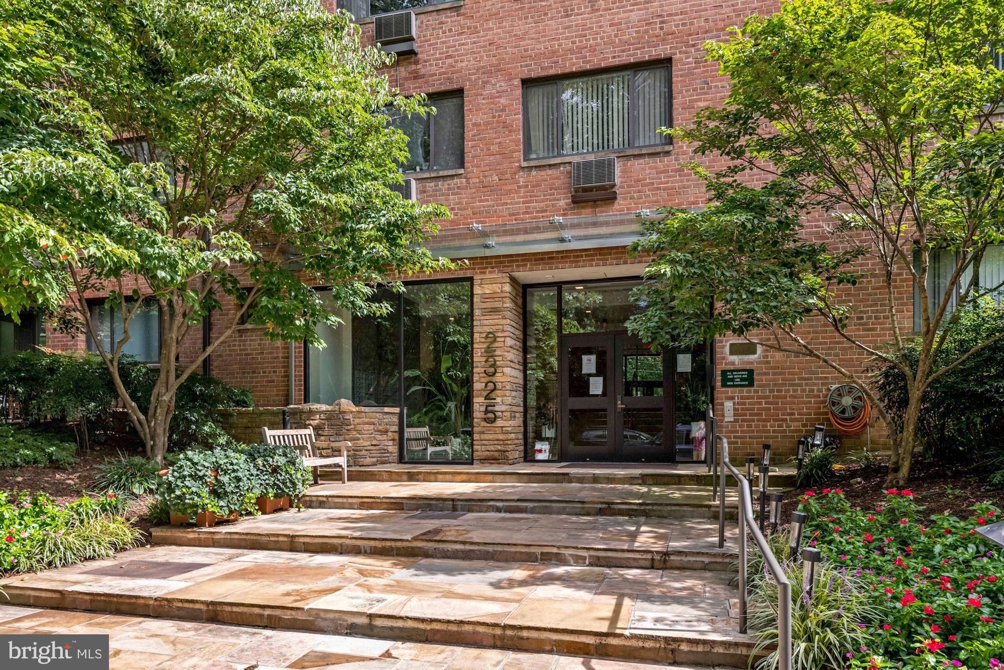 2325 42nd Street Northwest, Unit 204 Washington, DC 20007 - Photo 2 of 41