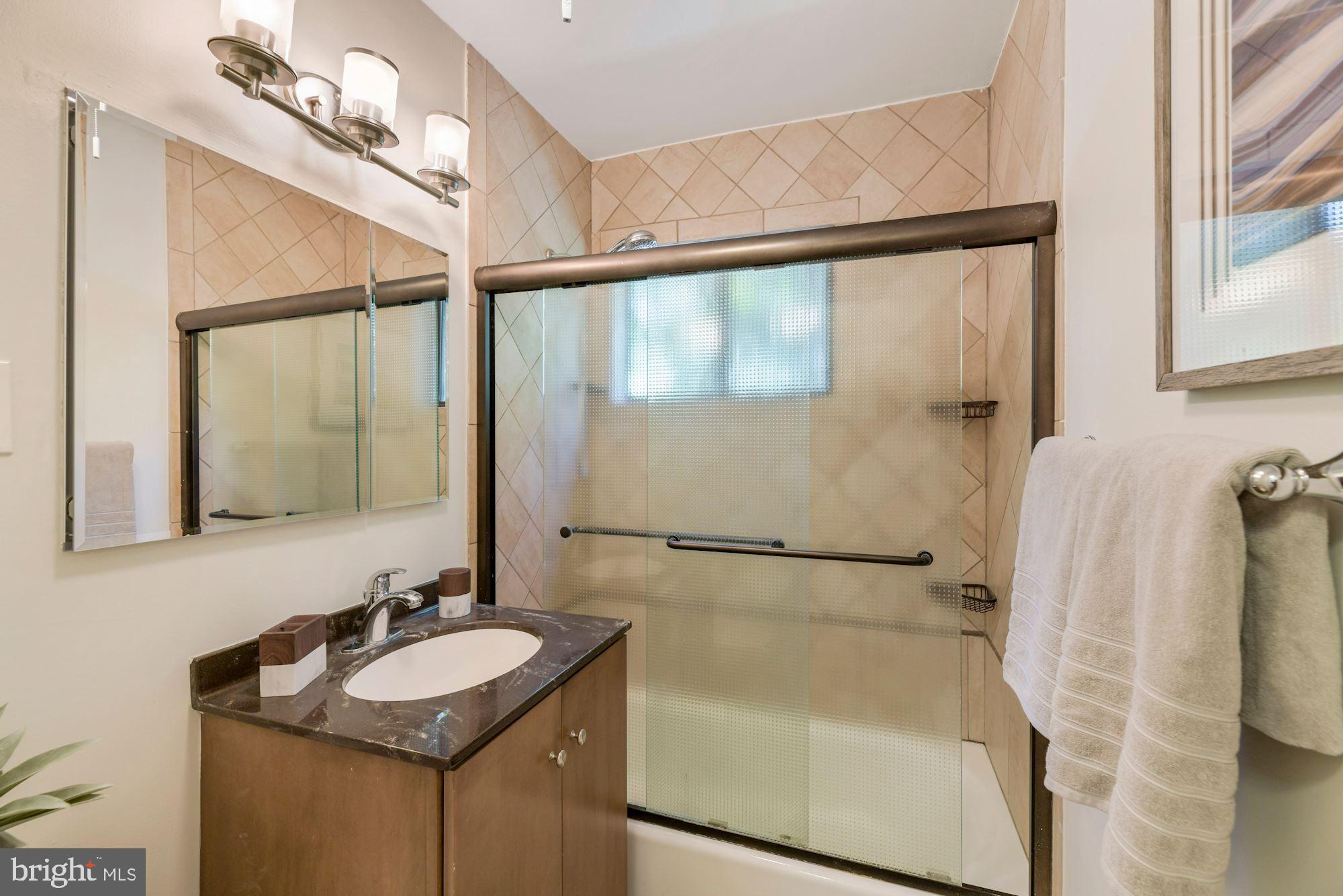 2325 42nd Street Northwest, Unit 204 Washington, DC 20007 - Photo 20 of 41