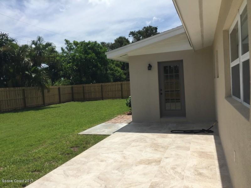 837 Nassau Road Cocoa Beach, FL 32931 - Photo 3 of 6 03