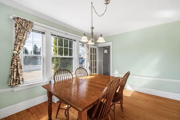 $549,900 | 146 Shrewsbury Street, Holden, MA 01520