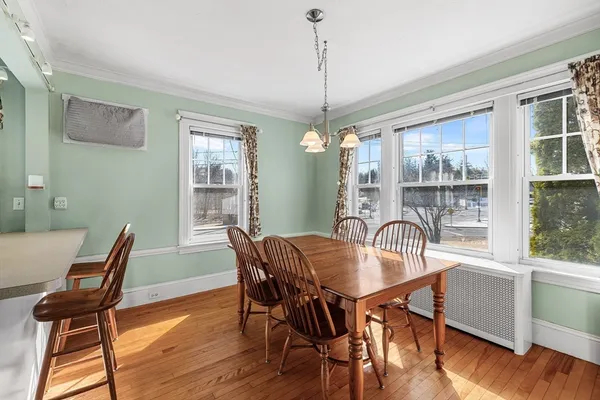 $549,900 | 146 Shrewsbury Street, Holden, MA 01520
