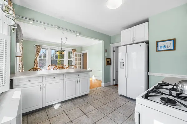 $569,000 | 146 Shrewsbury Street, Holden, MA 01520