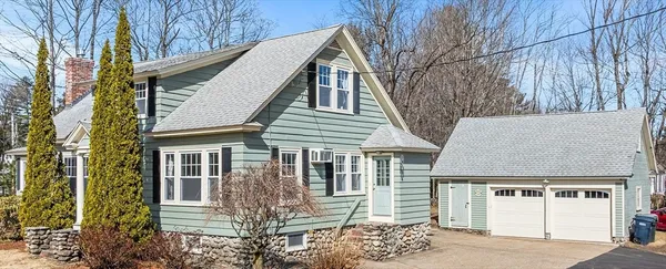 $549,900 | 146 Shrewsbury Street, Holden, MA 01520