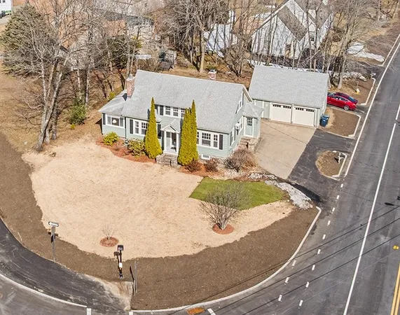 $569,000 | 146 Shrewsbury Street, Holden, MA 01520