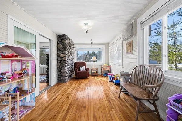 $549,900 | 146 Shrewsbury Street, Holden, MA 01520