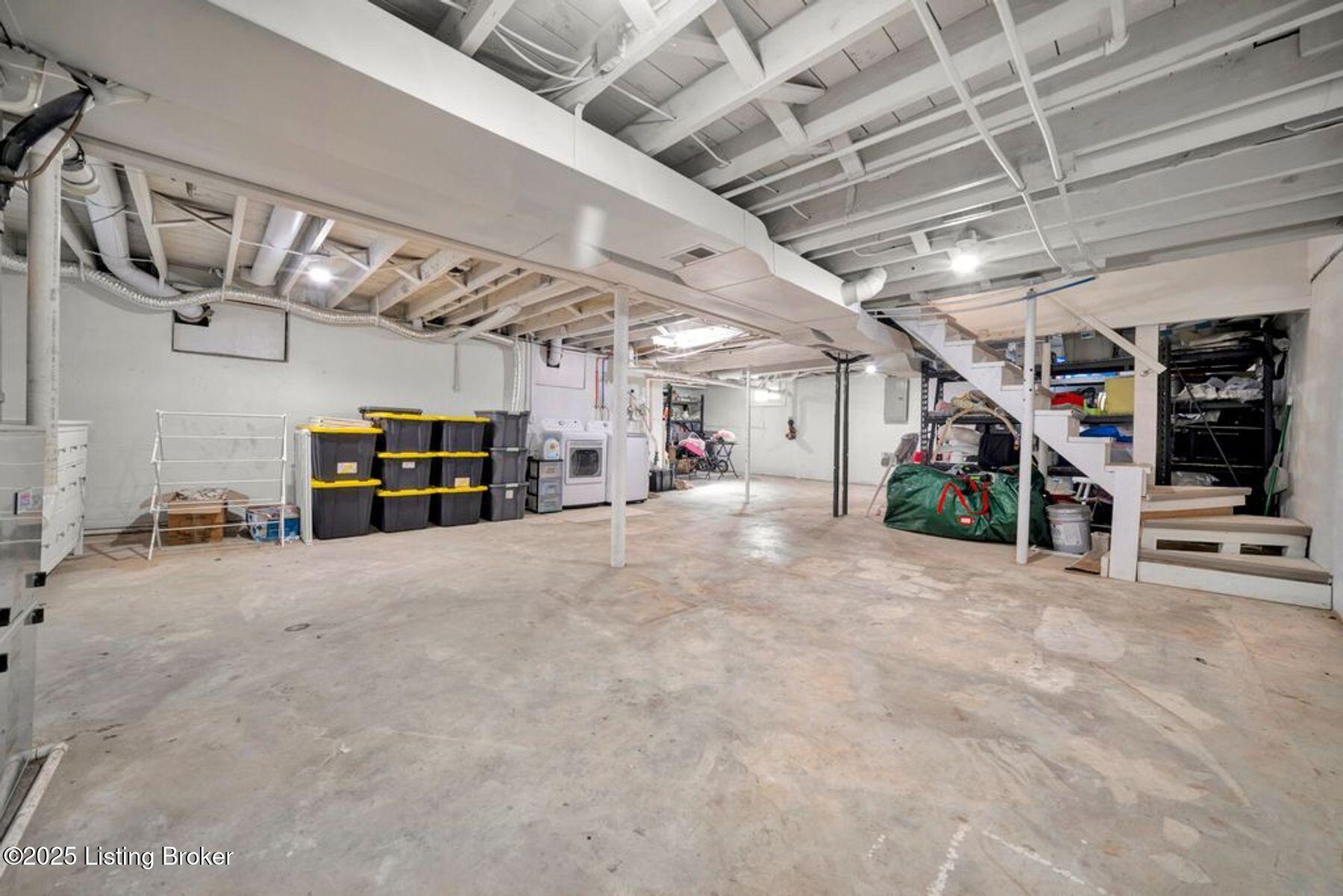 303 Oread Road Louisville, KY 40207 - Photo 58 of 73 photo_online_057