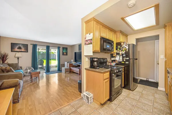 $405,000 | 1071 Hollingsworth Drive, Lincoln, CA 95648