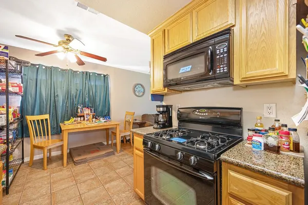 $405,000 | 1071 Hollingsworth Drive, Lincoln, CA 95648