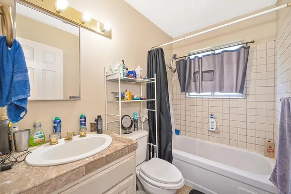 $405,000 | 1071 Hollingsworth Drive, Lincoln, CA 95648