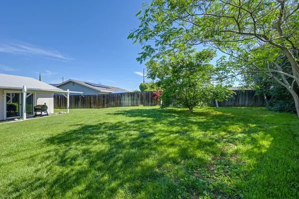 $405,000 | 1071 Hollingsworth Drive, Lincoln, CA 95648