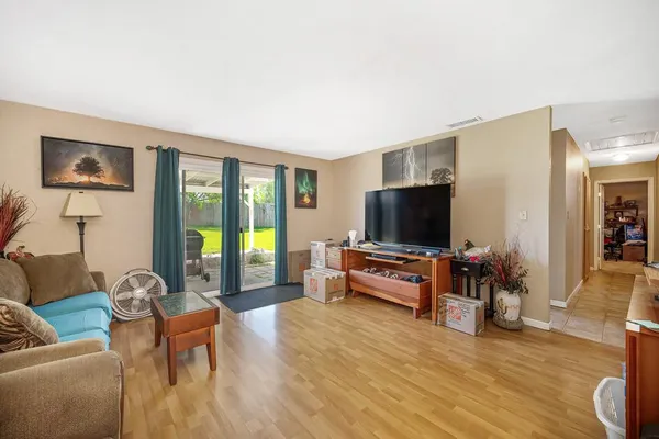 $405,000 | 1071 Hollingsworth Drive, Lincoln, CA 95648