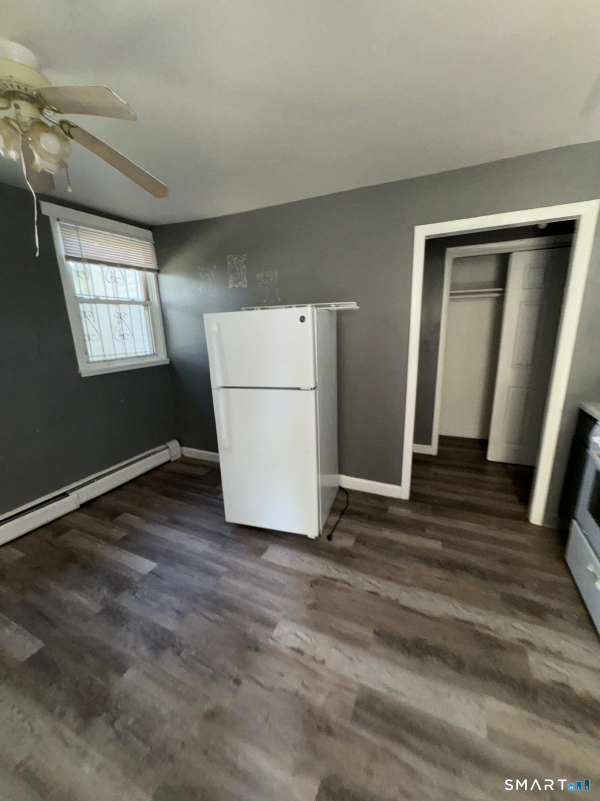 275 Lexington Avenue, Unit 2 Bridgeport, CT 06604 - Photo 2 of 9