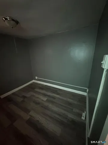 $2,350 | 275 Lexington Avenue, Unit 2, Bridgeport, CT 06604