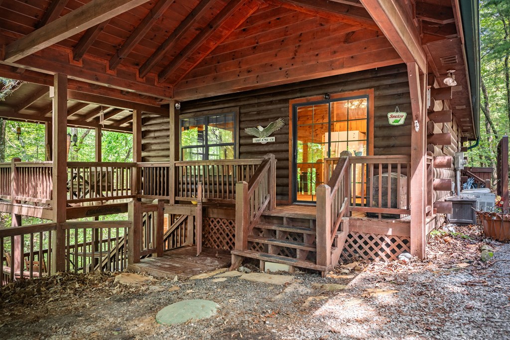 120 Tomahawk Blue Ridge Blue Ridge, GA 30513 - Photo 3 of 56 Gallery Image 3
