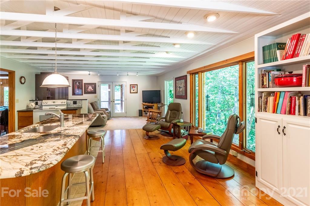 81 Stable Road Bryson City, NC 28713 - Photo 23 of 47 Gallery Image 23