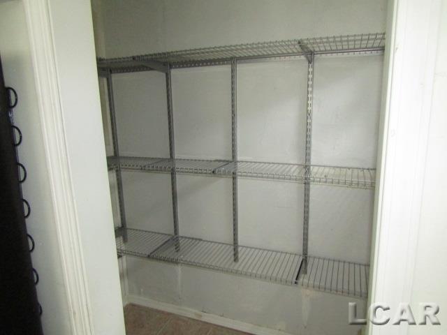 464 South Main Street, Unit 1 Adrian, MI 49221 - Photo 6 of 15