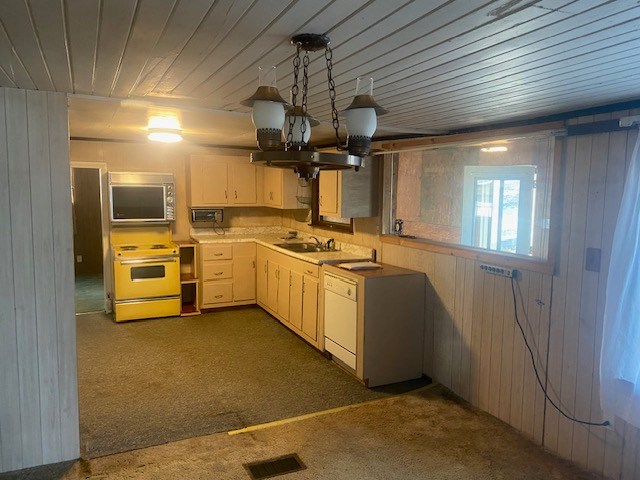 887 Stone House Road Clarion, PA 16214 - Photo 10 of 34
