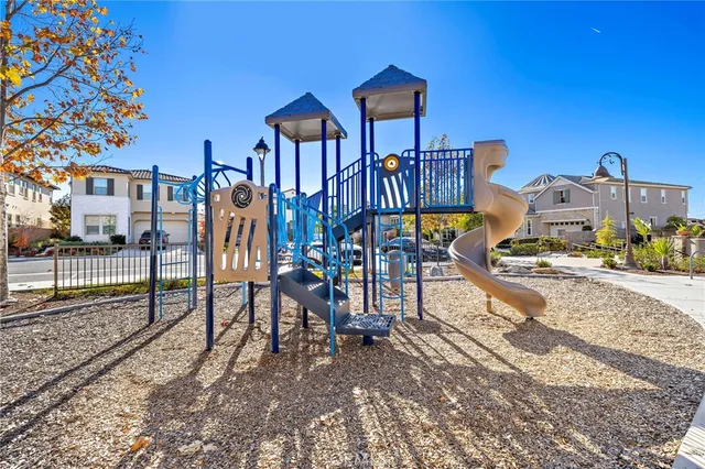 $990,000 | 506 Deeann, Lake Forest, CA 92610