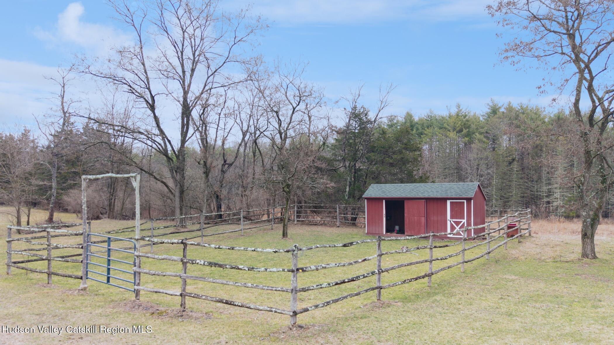 226 Blue Mountain Road Saugerties, NY 12477 - Photo 43 of 45 Image-19