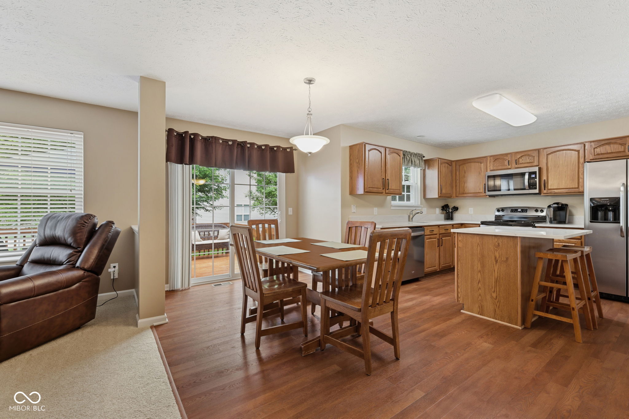 11809 Holbrook Close Fishers, IN 46037 - Photo 5 of 50