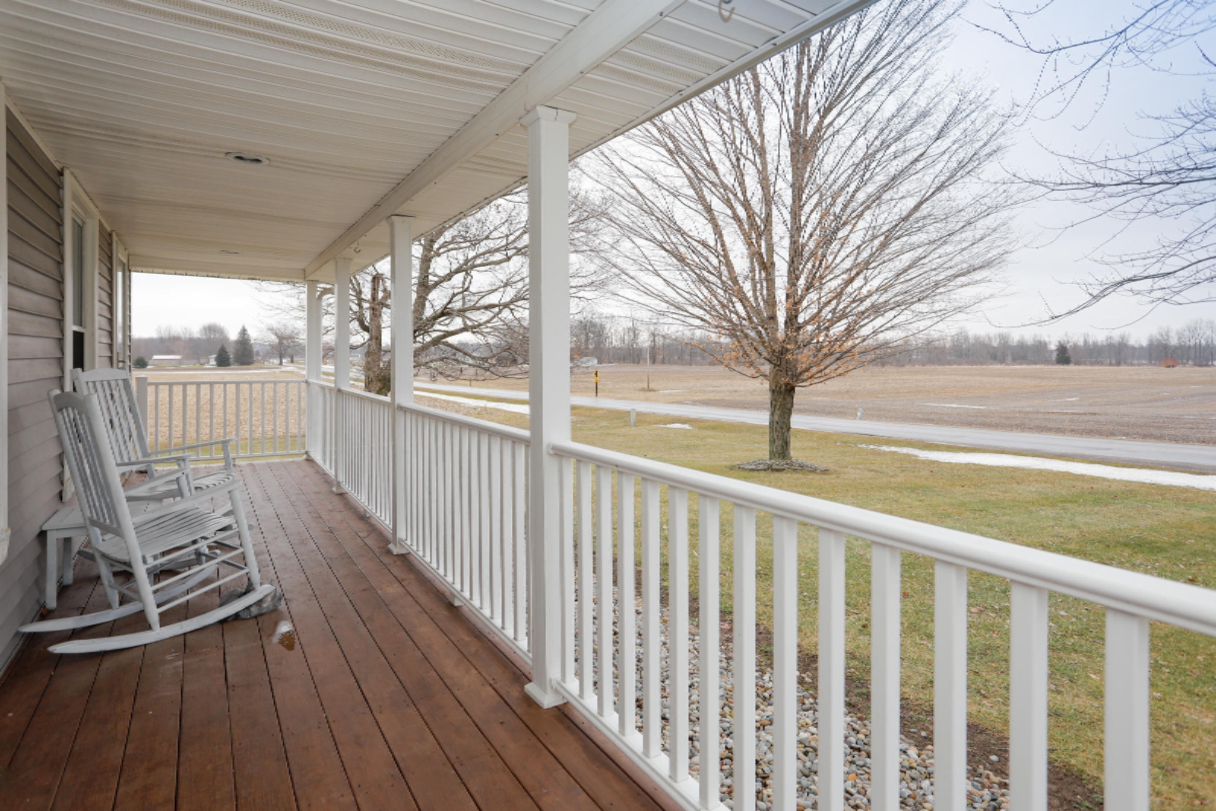 516 Lindley Road Bronson, MI 49028 - Photo 4 of 38 516 Lindley Rd-104