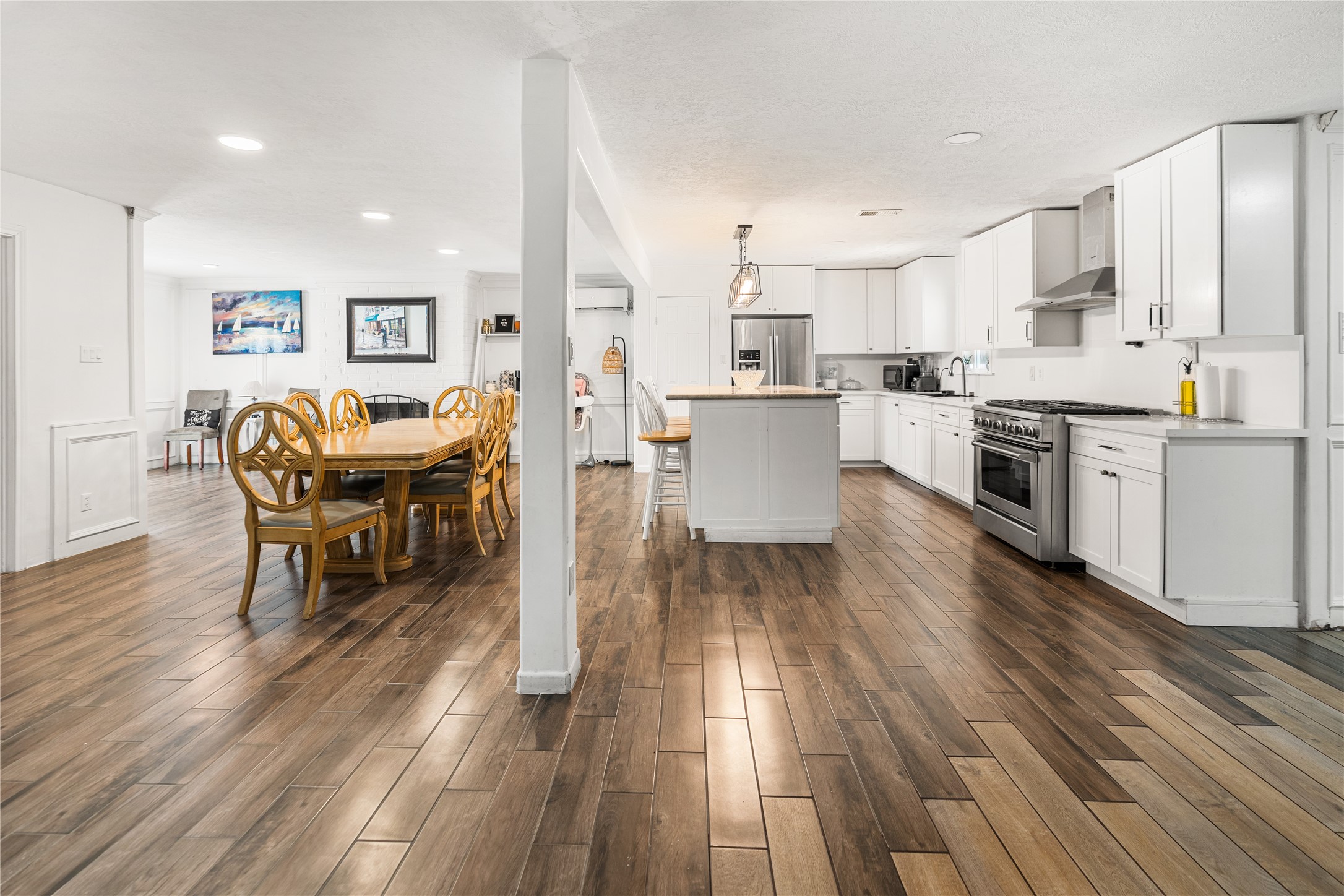 13105 Chiswick Road Houston, TX 77047 - Photo 5 of 24