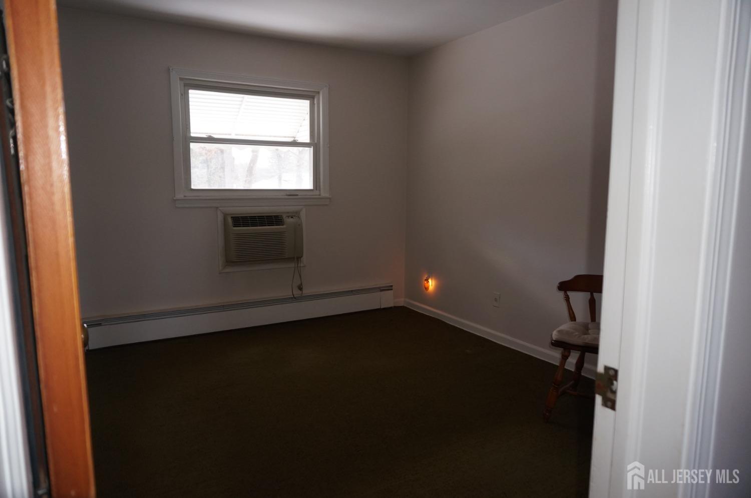 5 Madaline Drive Edison, NJ 08820 - Photo 16 of 23