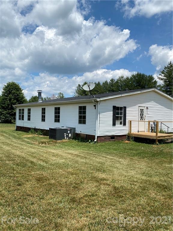 2230 Chenault Road Cleveland, NC 27013 - Photo 3 of 3