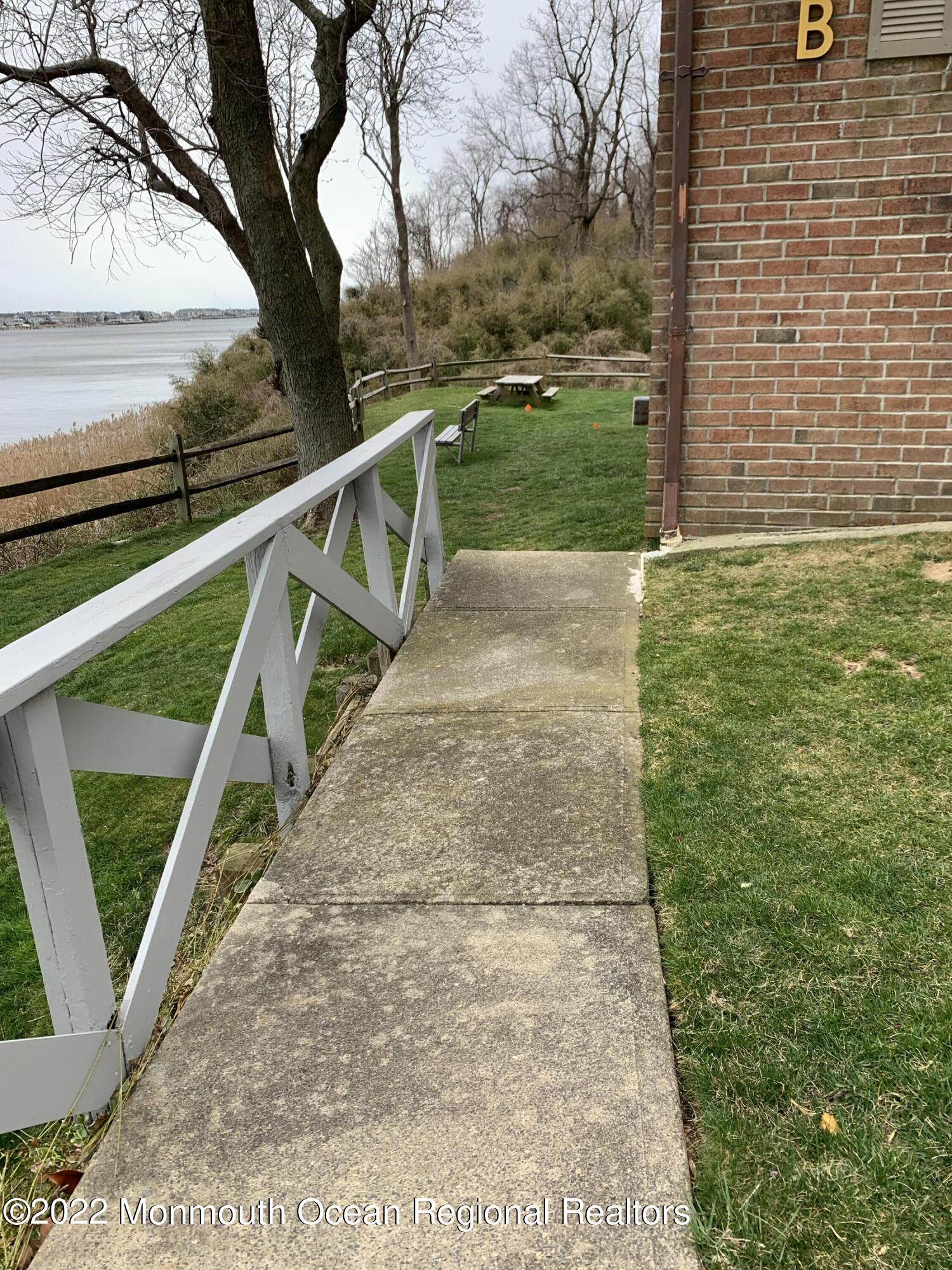 200 Portland Road, Unit B1 Highlands, NJ 07732 - Photo 6 of 19 IMG_4614