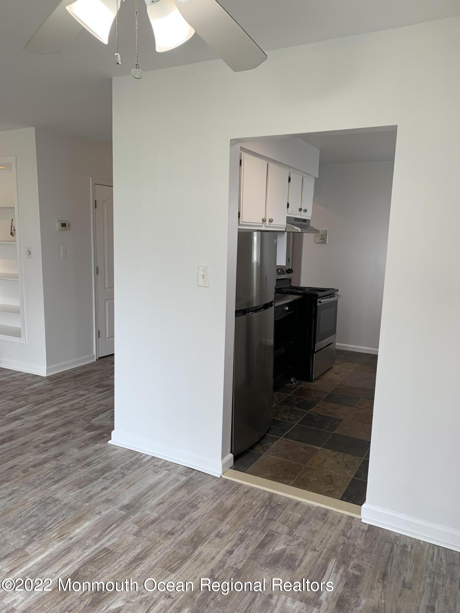 200 Portland Road, Unit B1 Highlands, NJ 07732 - Photo 10 of 19 IMG_4624
