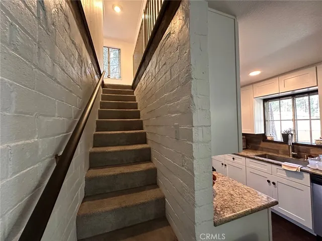 $427,500 | 39627 Prospect Drive, Forest Falls, CA 92339