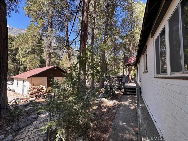 $427,500 | 39627 Prospect Drive, Forest Falls, CA 92339