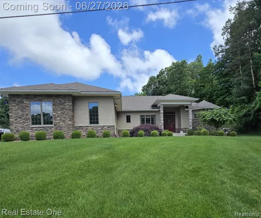 $799,000 | 1161 Oakwood Road, Ortonville, MI 48462