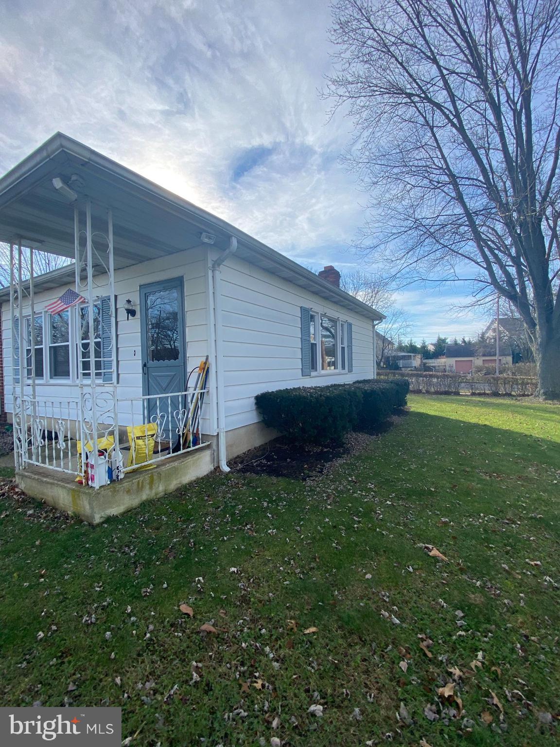 108 Borton Landing Road Moorestown, NJ 08057 - Photo 4 of 25