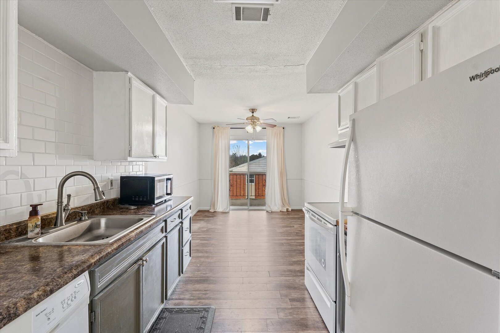 1004 East Harding Drive, Unit 303 Urbana, IL 61801 - Photo 11 of 23