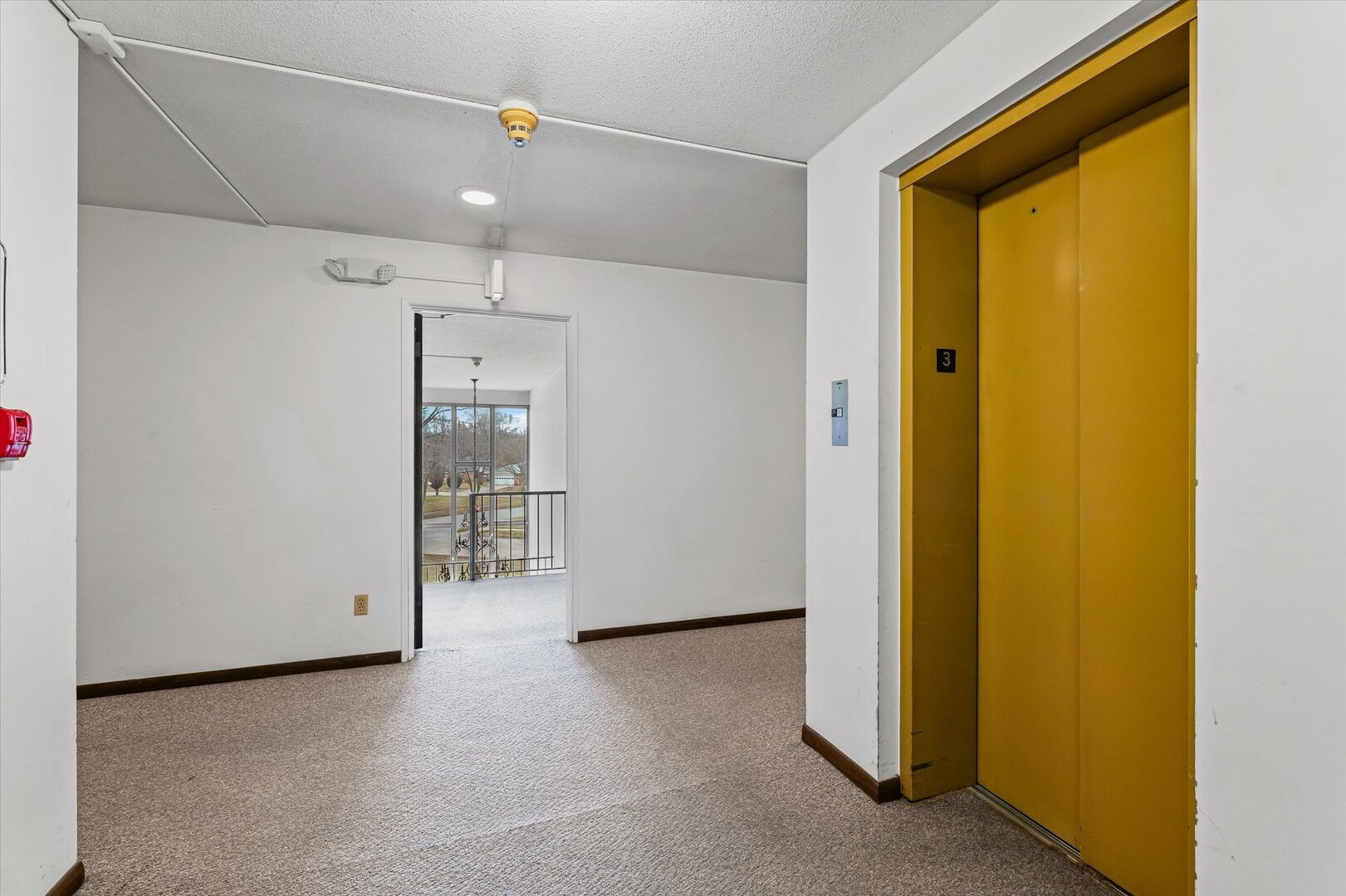 1004 East Harding Drive, Unit 303 Urbana, IL 61801 - Photo 4 of 23