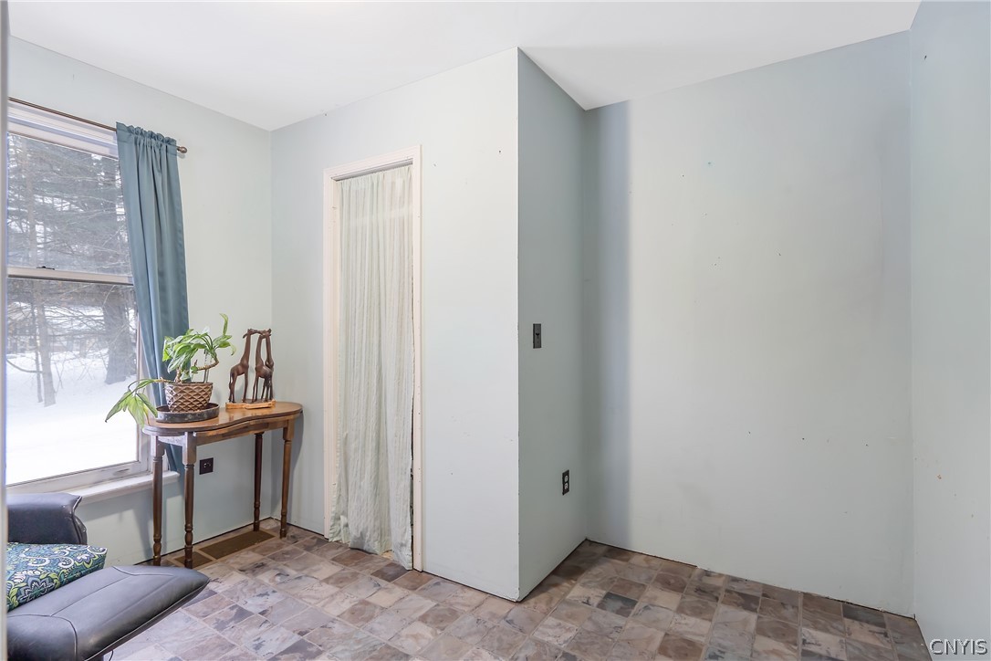 6199 Lorena Road Rome, NY 13440 - Photo 4 of 39