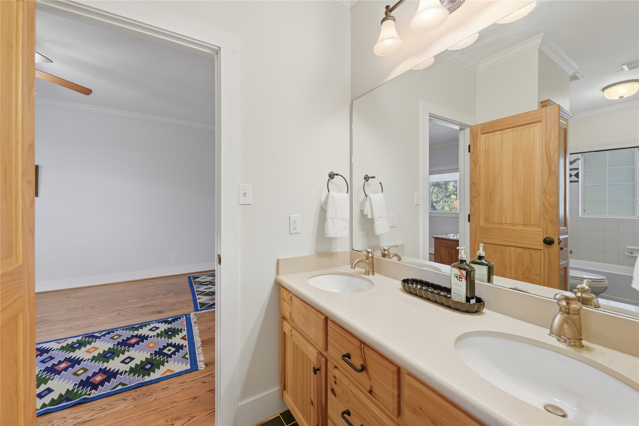 820 Candlelight Circle Brenham, TX 77833 - Photo 18 of 39