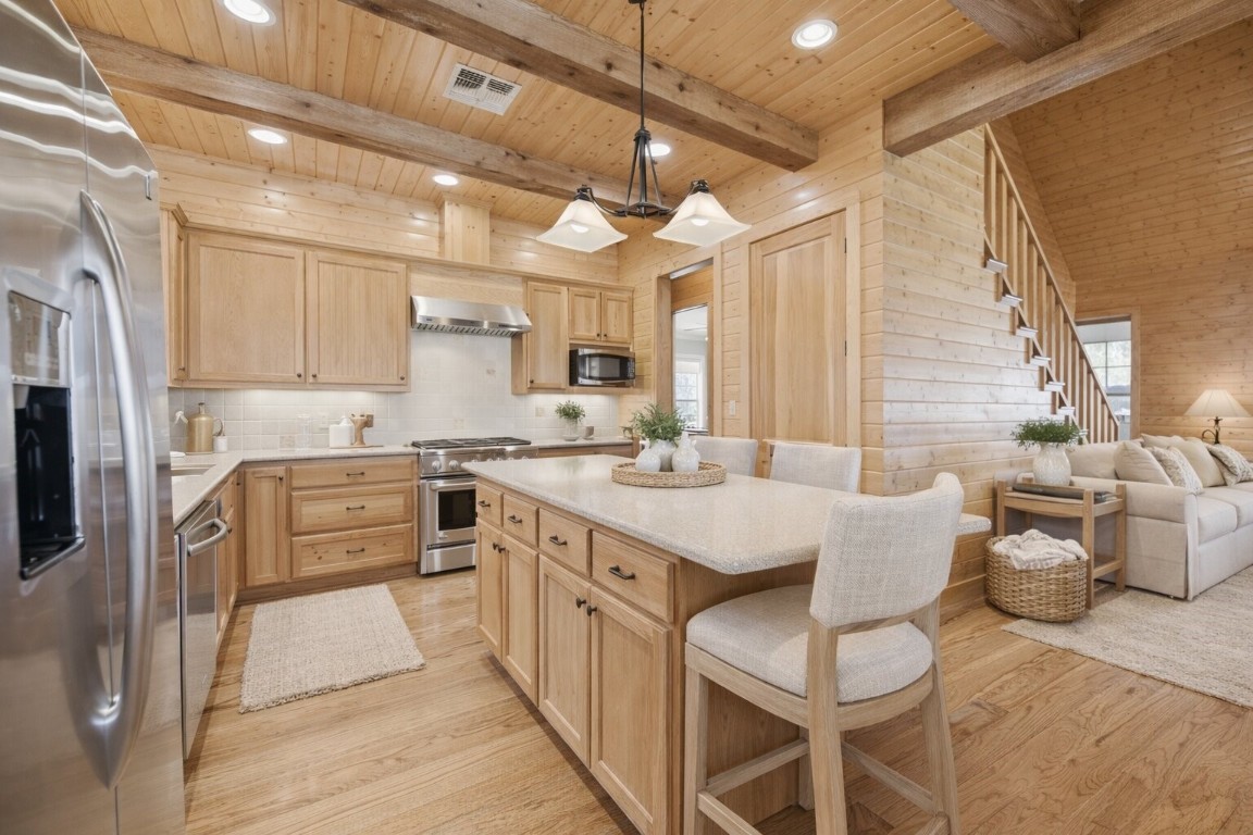 820 Candlelight Circle Brenham, TX 77833 - Photo 19 of 47