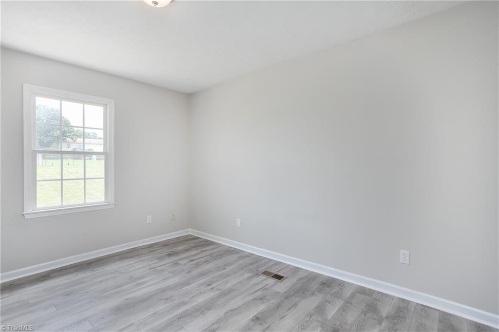 1110 Capella Ridge Road King, NC 27021 - Photo 21 of 33 2nd Bedroom