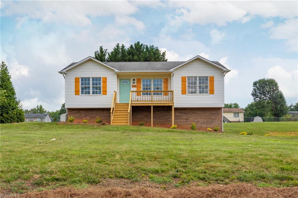 1110 Capella Ridge Road King, NC 27021 - Photo 3 of 33 Gallery Image 3