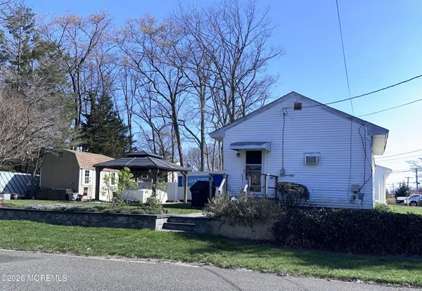 $279,000 | 537 Harding Avenue, Toms River, NJ 08753