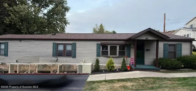 $229,000 | 181 Belmont Street, Carbondale, PA 18407