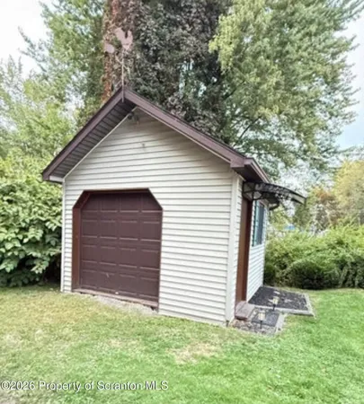 $124,900 | 181 Belmont Street, Carbondale, PA 18407