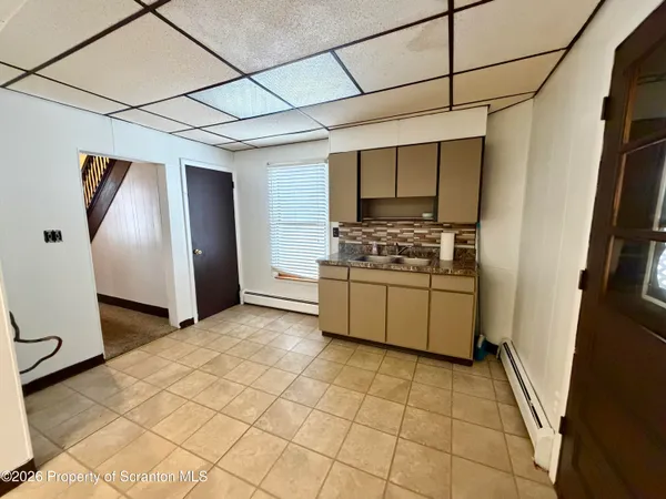 $124,900 | 181 Belmont Street, Carbondale, PA 18407
