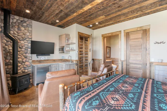 $9,950,000 | 627 Ryegrass Road, Daniel, WY 83115