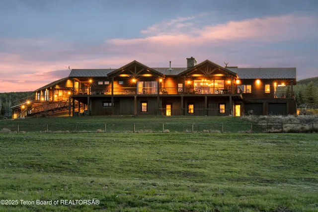$9,950,000 | 627 Ryegrass Road, Daniel, WY 83115