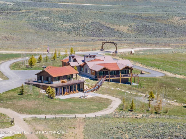 $9,950,000 | 627 Ryegrass Road, Daniel, WY 83115