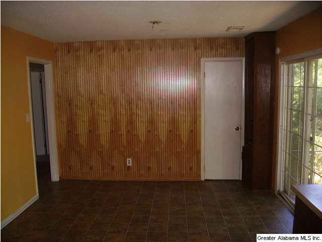 711 Dates Circle Bessemer, AL 35023 - Photo 6 of 14